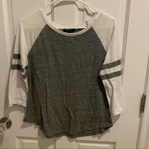 3 quarter sleeve shirt